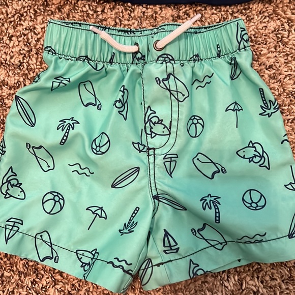 Carters swim set - Picture 5 of 5